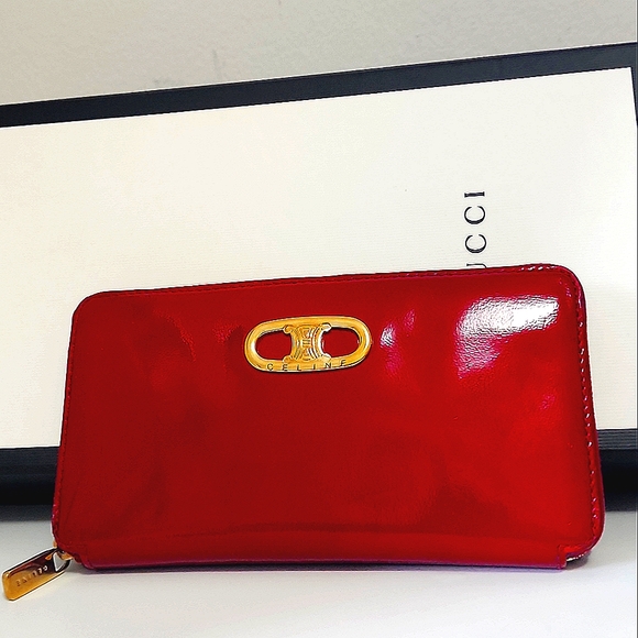 CELINE Triomphe Red Patent Leather Zip Wallet 👛❤️ * RARE * - Picture 1 of 9